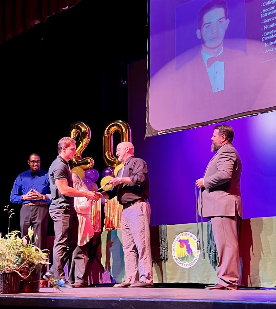 Senior Awards 2021 - 2022